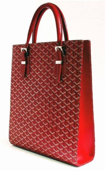 structured goyard tote